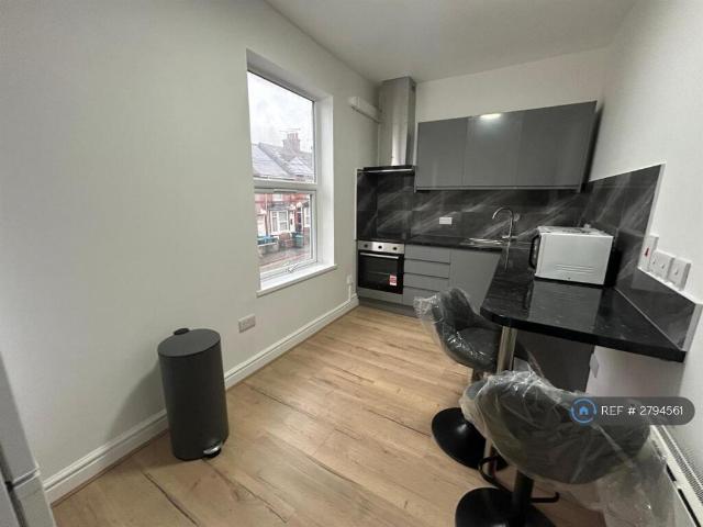 Gulson Road, Coventry, CV1 2 bed flat to rent £1,050 pcm £242 pw
