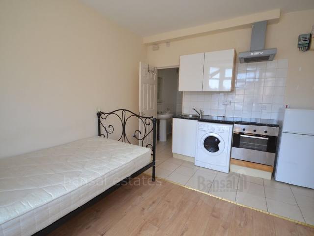 Gulson Road CV1, Studio to rent, £475 pcm | PrimeLocation