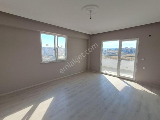 Gülsultan Emlak ' Tan Tekirdağ Süleymanpaşa Zafer Mah. Sıfır Bina Satılık 2+1 Daire