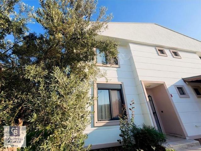 Güre Denize Yürüme Mesafesinde Site İçerisinde Satılık 3+1villa