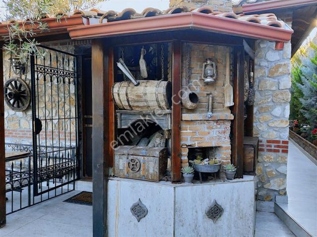 Güre Kavurmacılar'da Eşsiz Manzaralı Satılık Hakiki Taş Ev