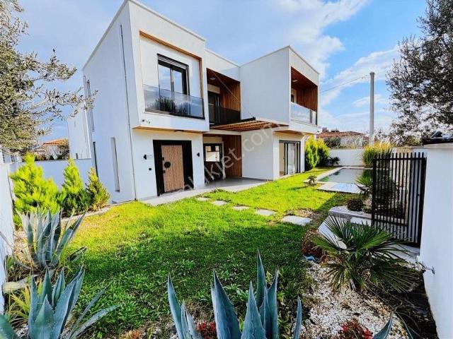 Güre Lüks, Tam Müstakil Villa 5+2 Havuzlu Saunalı 300m2 Bahçe