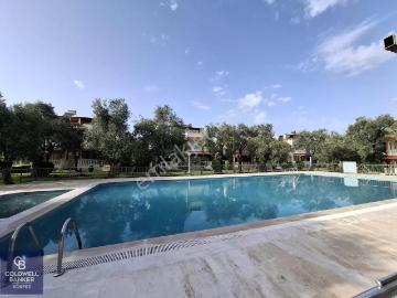 Güre Tahtakuşlarda 3+1 Havuzlu Sitede Kiralık Villa