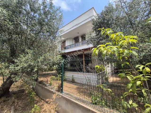 Güre'de Satılık Deniz'e Yakın Villa