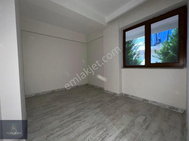 Gürlesinde Karahasanlı Üçler Okuluna Yakın Kiralık 3+1 Daire