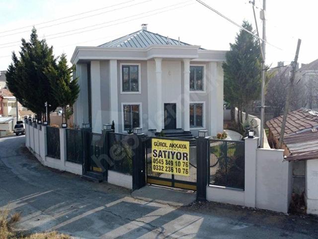 GÜROL AKKAYA'DAN DURUNDAY MAHALLESİNDE EŞSİZ, 8+1 MÜSTAKİL VİLLA