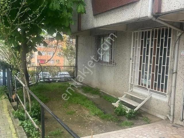 Gürsel Metrobüse 2 Dk Yüksek Kira Getirili Satılık Daire