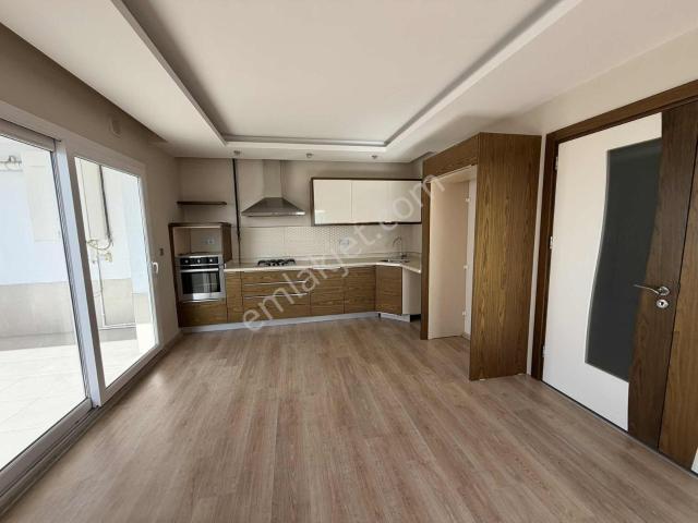 Gürselpaşa Da Güvenlik/havuz/g.oda/ç.banyo/kombi 2+1 Satılık D