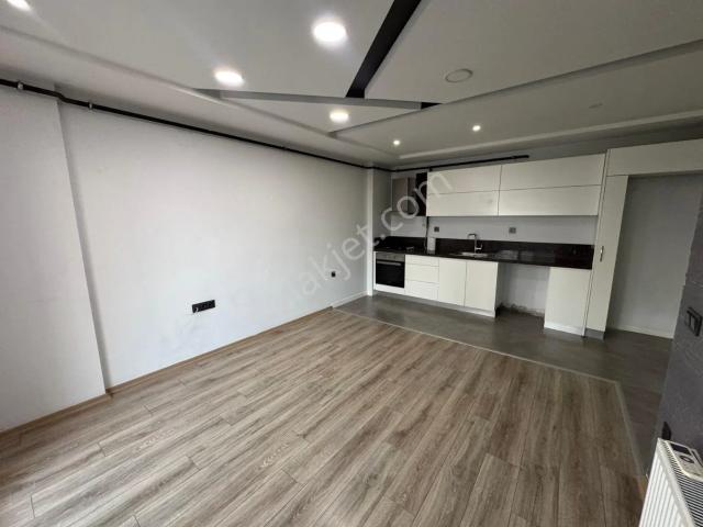Gürselpaşa Site İçi 7/24 Güvenlik 2+1 D.gaz Ebvn.banyo yüzme Hvz