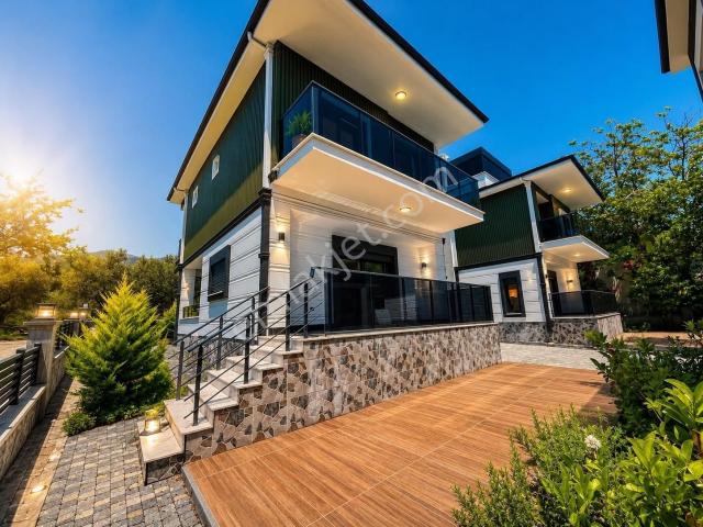 Gürsoy'dan Gürede Kazdağları Manzaralı 3+1 Tek Müstakil Villa
