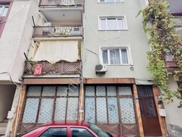 Gürsu Kurtuluşta Satılık 2+1/110m2 Ara Kat Daire