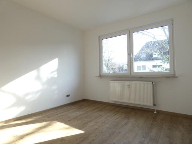 Gut aufgeteilte 3 Zi Wohnung mit Loggia in Frohnhausen