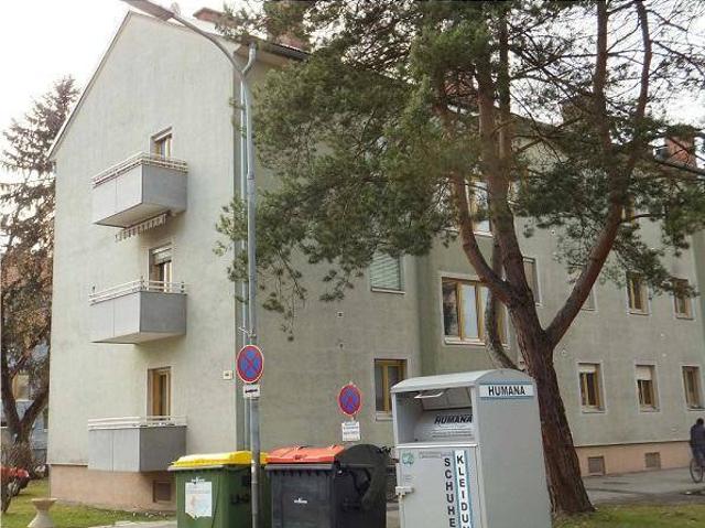 Gut aufgeteilte 3 Zimmer Wohnung im Obergeschoss Miete 3 Zimmer