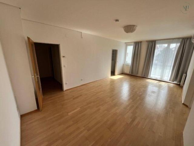Gut aufgeteilte 3 Zimmer Wohnung nahe Landesklinikum inkl. Garagenstellplatz