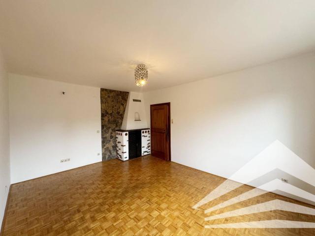 Gut aufgeteilte 2 Zimmerwohnung mit Loggia ab sofort verfügbar!
