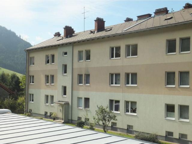 Gut aufgeteilte 2 Zimmer Wohnung im Erdgeschoss