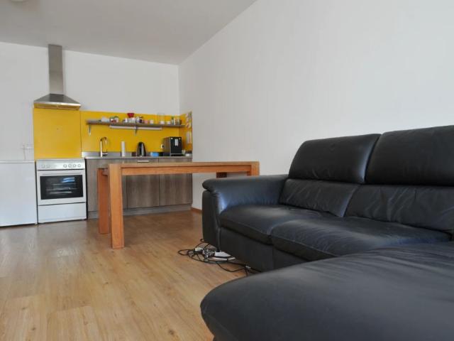 Gut aufgeteilte 2 Zimmer Wohnung mit möblierter Küche in Zentrumslage Ried