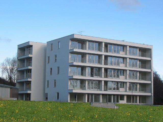 Gut aufgeteilte 4 Zimmer Wohnung im 1. Obergeschoss mit Balkon geförderte Miete ODER geförderte Miete mit Kaufoption 4 Zimmer