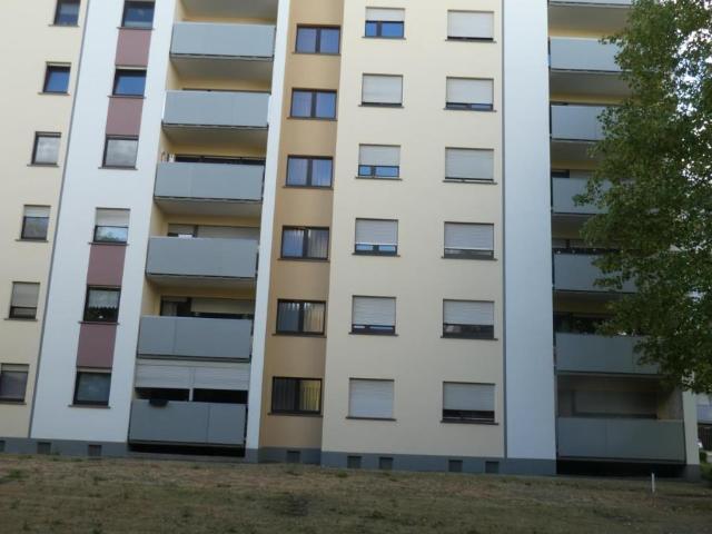 Gut aufgeteilte Wohnung in ruhiger Lage Nähe Uni ideal auch für Studenten WG