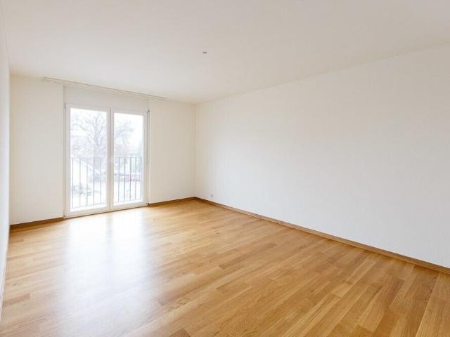 gut gelegene Attikawohnung mit eigenem Waschturm