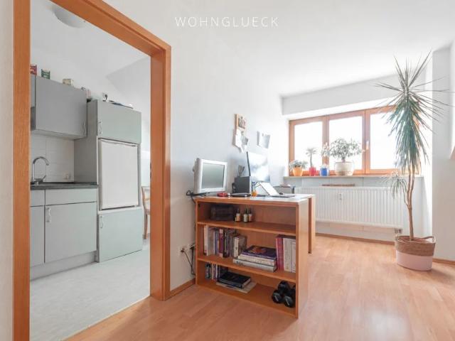 GUT GESCHNITTENE 1,5 ZIMMER WOHNUNG IN NEUSÄß