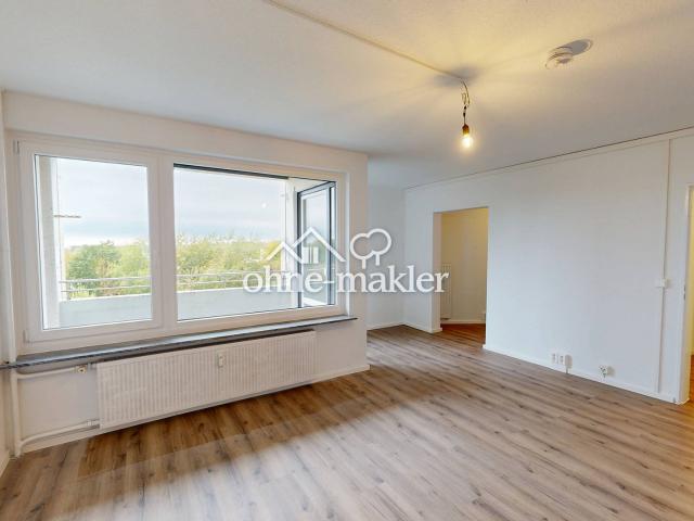 Gut geschnittene 2 Zi. Whg. mit BALKON und Wannenbad