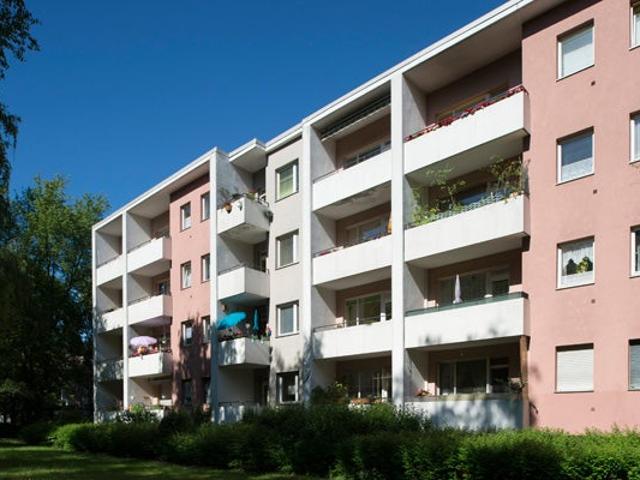 Gut geschnittene 2 Zimmer mit Balkon