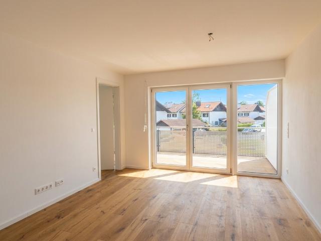 Gut geschnittene 2 Zimmer SW Balkon Wohnung