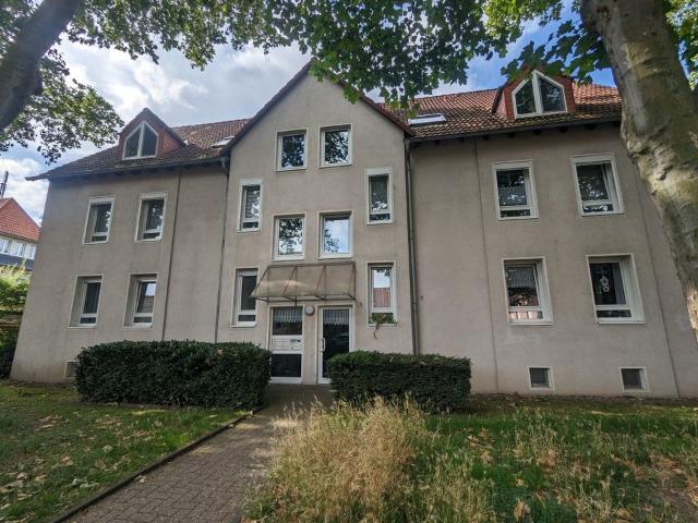 Gut geschnittene 2 Zimmer Wohnung mit Balkon