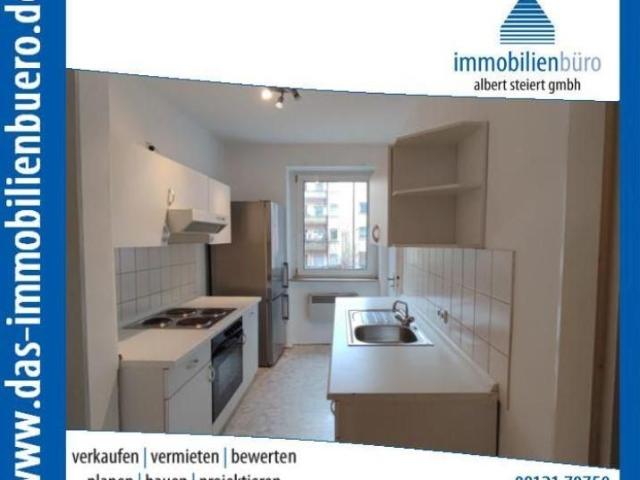 Gut geschnittene 2 Zimmer Wohnung mit Einbauküche