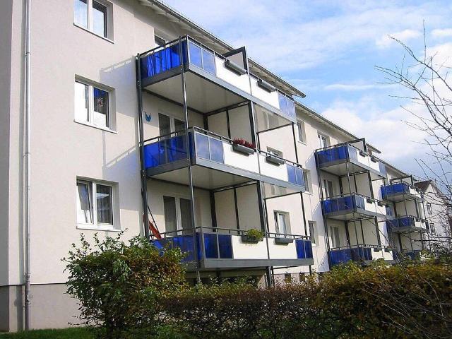 Gut geschnittene 2 ZKB mit Balkon im Wesertor!
