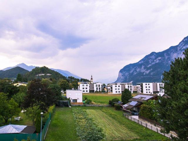 Gut geschnittene 3,5 Zimmer Wohnung mit Balkon Wohnfläche insg. ca. 65 m² samt Garagenbox in Völs zu verkaufen