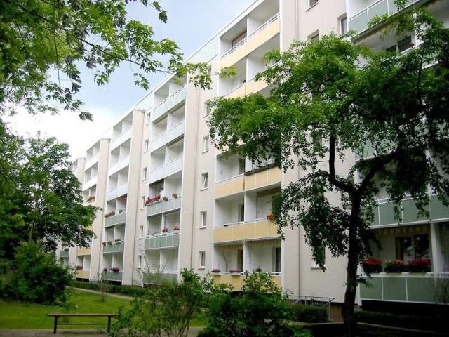 Gut geschnittene 3 Raumwohnung mit Blick ins Grüne