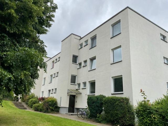 Gut geschnittene 3 Zimmer Wohnung in der Nähe des Obersees!