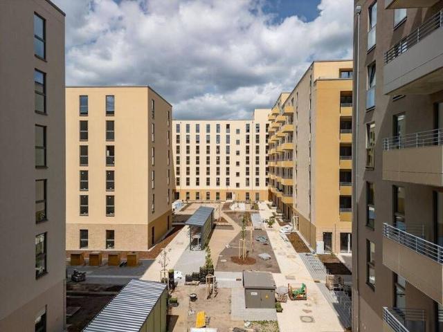 Gut geschnittener Neubau im Erstbezug / WBS 180