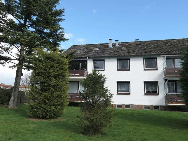 Gut vermietete und top renovierte 2,5 Zimmer ETW mit Süd West Balkon und Garage in gefragter Lage