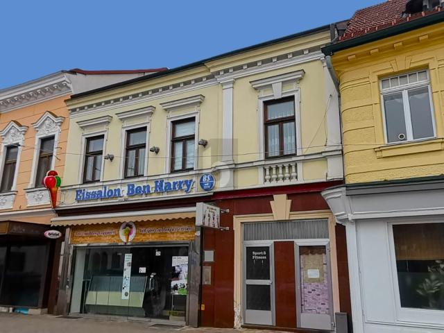GUTE LAGE MIT FREIEM GESCHÄFTSLOKAL UND MIETEINNAHMEN