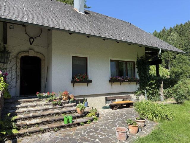 Gutenstein Klostertal! Der Hitze entfliehen wunderbares Landhaus in Grünruhelage.