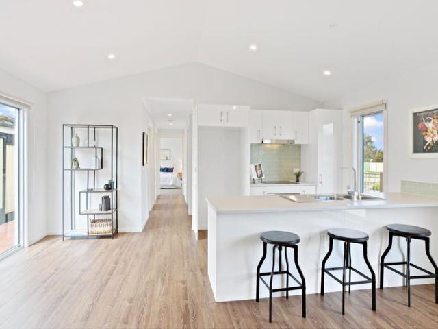 Guthrie Custom 1 bed 1 bath