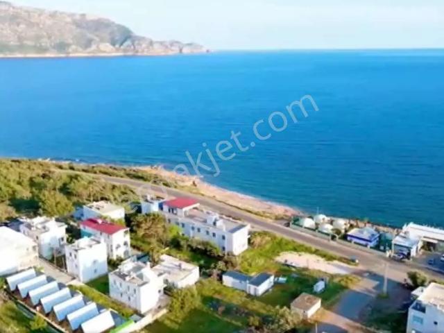 Guven Yatırım'dan Yeşilovacıkda Denize 50mt. Eşyalı Villa 3+1