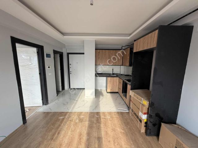 Güven Al Çarkıpare'de 1+1 Lüks Doğalgazlı Kiralık Daire
