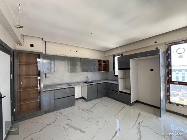 GÜVEN EMLAK'TAN TECDE MAH SIFIR ARAKAT 3+1 LÜKS DAİRE