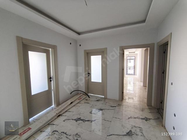 GÜVEN EMLAK'TAN BOSTANBAŞI YENİ YOLA CEPHE 4+1 FIRSAT DAİRE