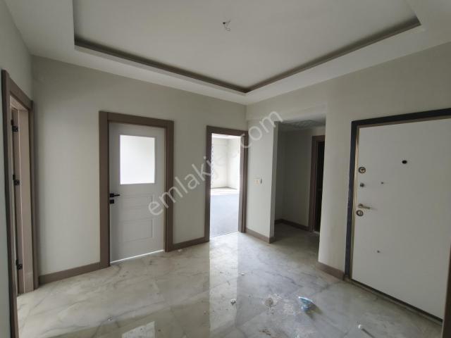 Güven Emlak'tan Bostanbaşı Site İçi Kiralık 3+1 Daire
