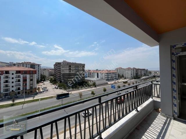 Güven Emlak'tan Çevreyolu Fatih Lisesi Karşısı Sıfır 4+1 Daire