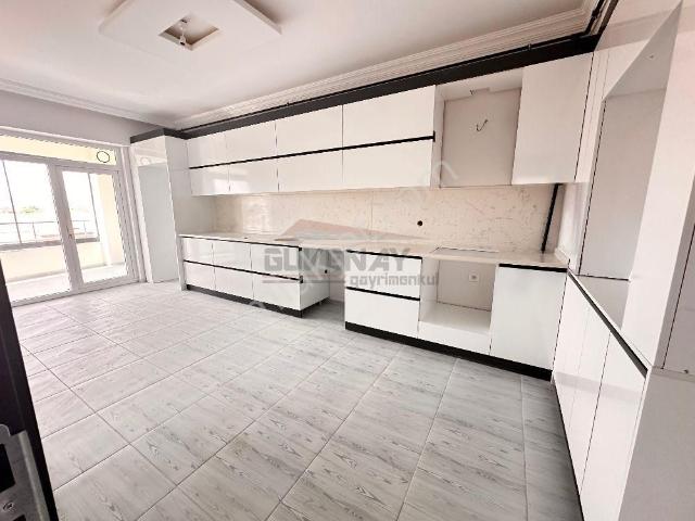 Güvenay Çorum Cengiz Topel Caddesi Kale Karşısı Satılık 3+1 Daireler
