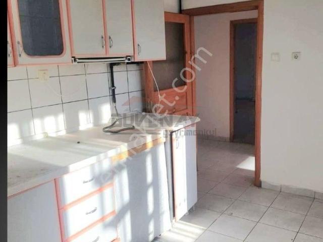 Güvenay Çorum Bahabey Cad. İpek Taksi İlerisi Cadde Üzeri 3+1 Satılık Daire