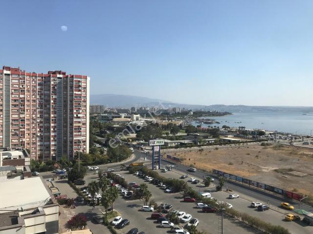 Güvenciden Mavişehir Turna Bloklarında Deniz Manzaralı Satılık