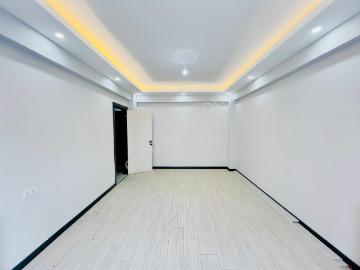 Güven'den Kapaklı'da Caddeye Yakın,kombili Ön Cephe 2+1 Daire