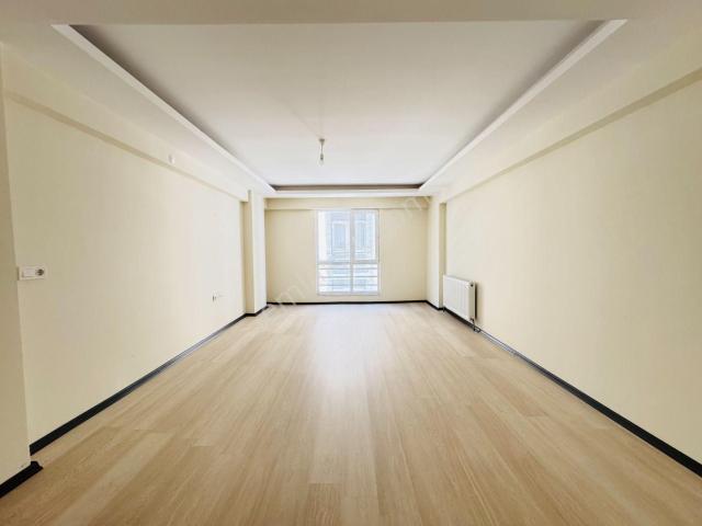 Güven'den Kapaklı'da Kombili,asansörlü Kiralık 2+1 Daire